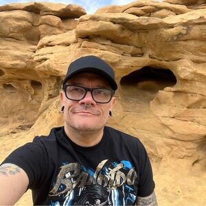 Meet your Posher, Daniel